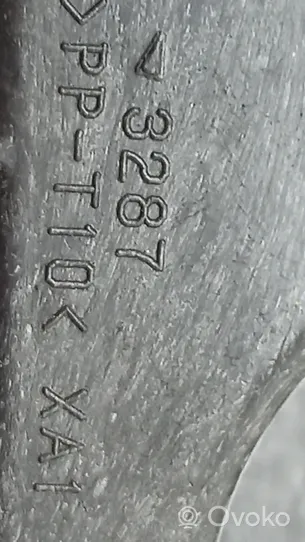 Lexus LS 430 Sulakerasiasarja 8277450010
