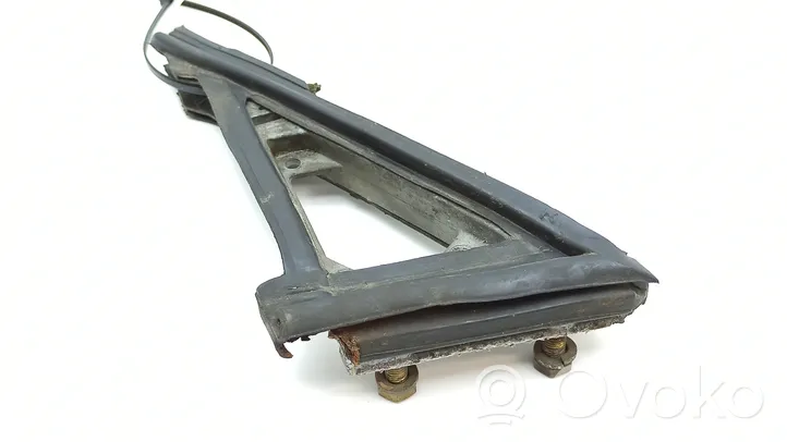 Mercedes-Benz 280 450 W116 Altro elemento di rivestimento della portiera anteriore 1167250266