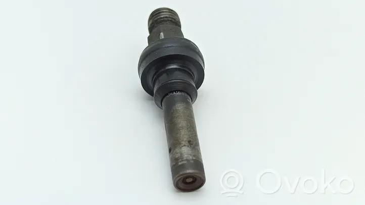 Mercedes-Benz 280 450 W116 Fuel injector 