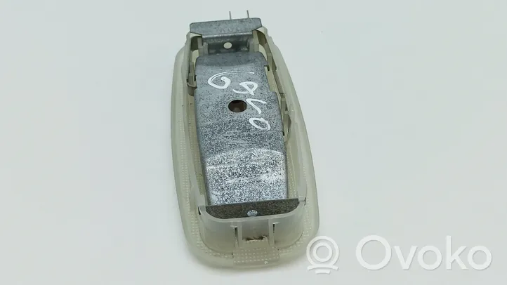 Mercedes-Benz CLK A208 C208 Lampka podsufitki tylna 2028200401