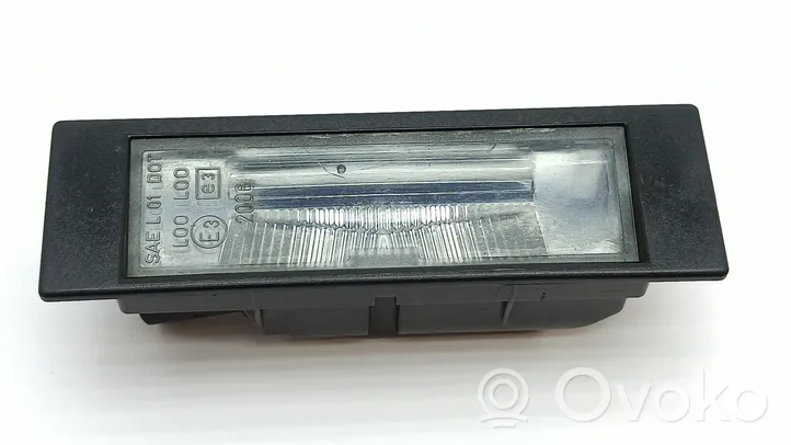 BMW Z4 E85 E86 Lampa oświetlenia tylnej tablicy rejestracyjnej 7165735