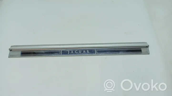 Jaguar XJ X308 Listwa progowa przednia 