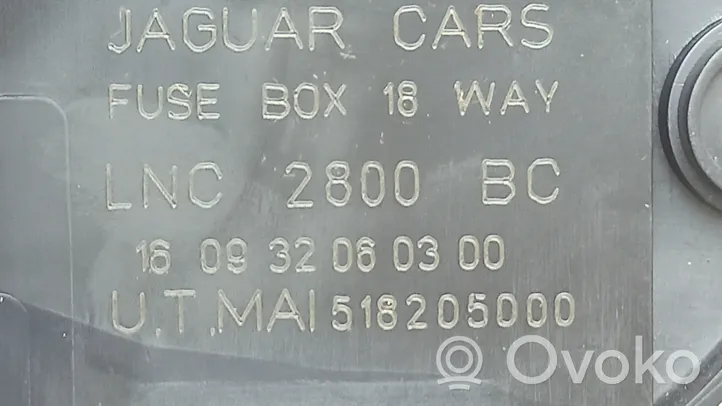 Jaguar XJ X308 Sulakemoduuli LNC2800BC