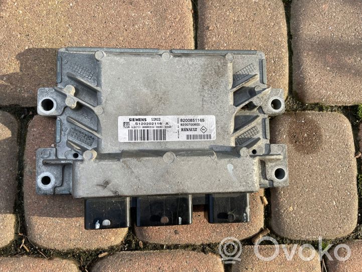 Renault Clio III Calculateur moteur ECU 8200851165