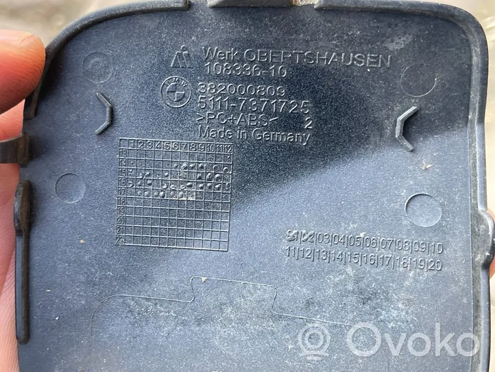 BMW 1 F20 F21 Vilkšanas cilpas vāciņš 5111-7371725