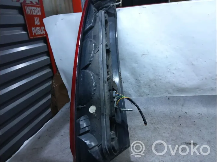 Ford C-MAX I Galinis žibintas kėbule 1347454