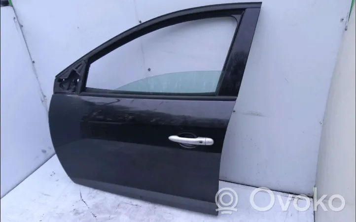 Renault Megane III Drzwi przednie 801016886R