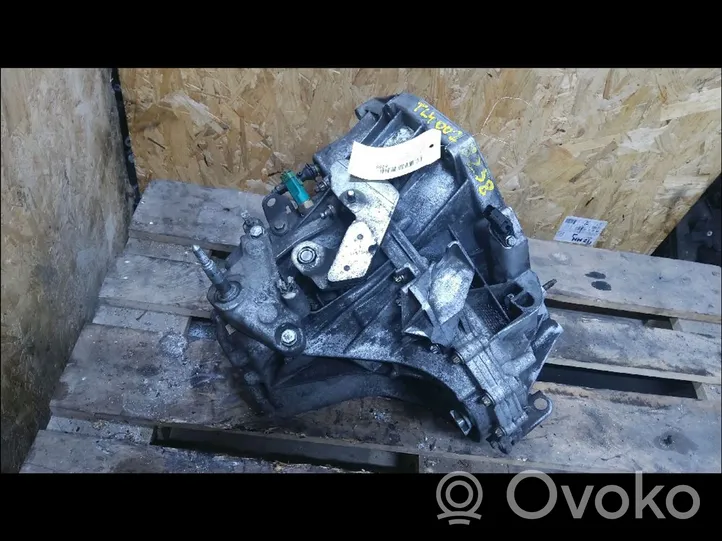 Renault Clio III Boîte de vitesses manuelle à 6 vitesses 7701477492