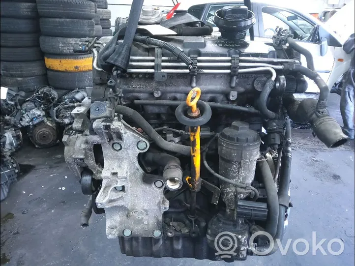 Volkswagen Touran I Moteur 3G100098X