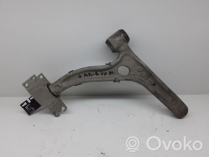 Mercedes-Benz B W246 W242 Braccio di controllo sospensione anteriore inferiore/braccio oscillante 