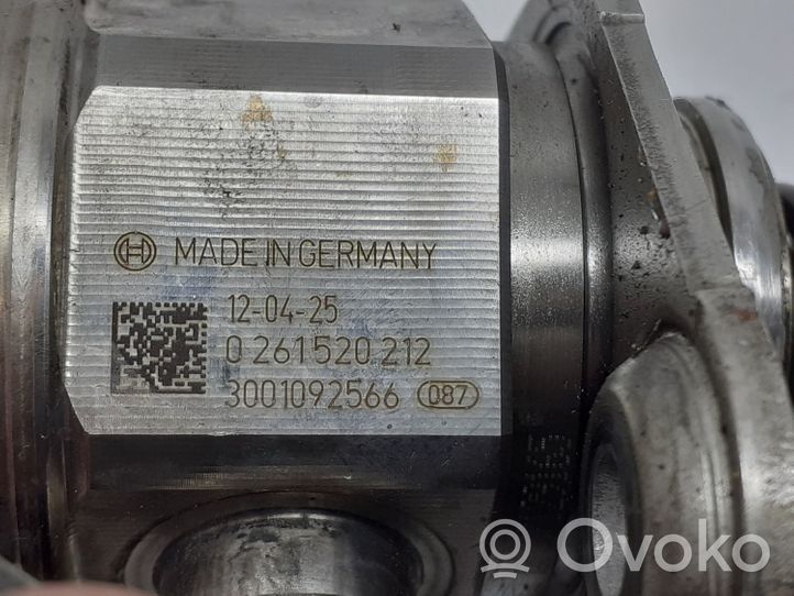 Mercedes-Benz B W246 W242 Polttoaineen ruiskutuksen suurpainepumppu A2700700501