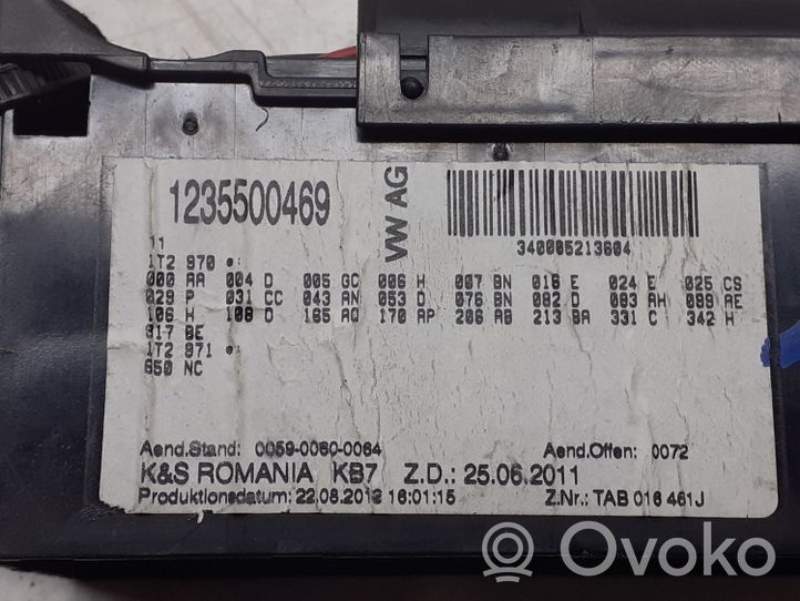 Volkswagen Touran II Module de fusibles 1235500469