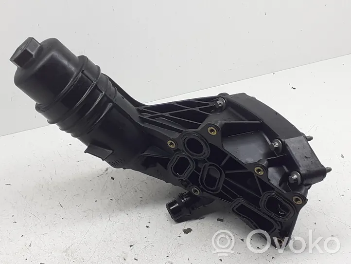 BMW 7 G11 G12 Support de filtre à huile 8570063