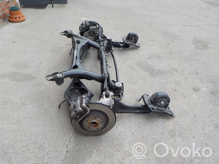 Volvo XC40 Set del kit di montaggio della sospensione posteriore 32269606