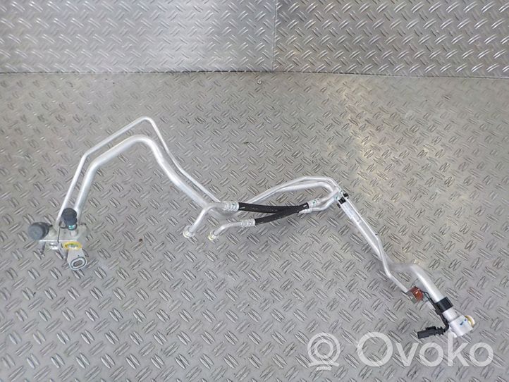 Volvo XC40 Tubo flessibile aria condizionata (A/C) 