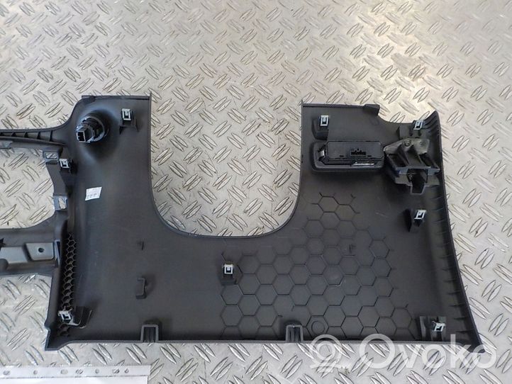 Volvo XC40 Panelės apdailos skydas (apatinis) 31442616