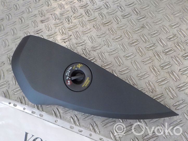 Volvo XC40 Rivestimento estremità laterale del cruscotto 31442704