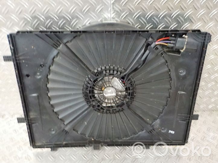 Mercedes-Benz C W205 Ventilatore di raffreddamento elettrico del radiatore A0999061300