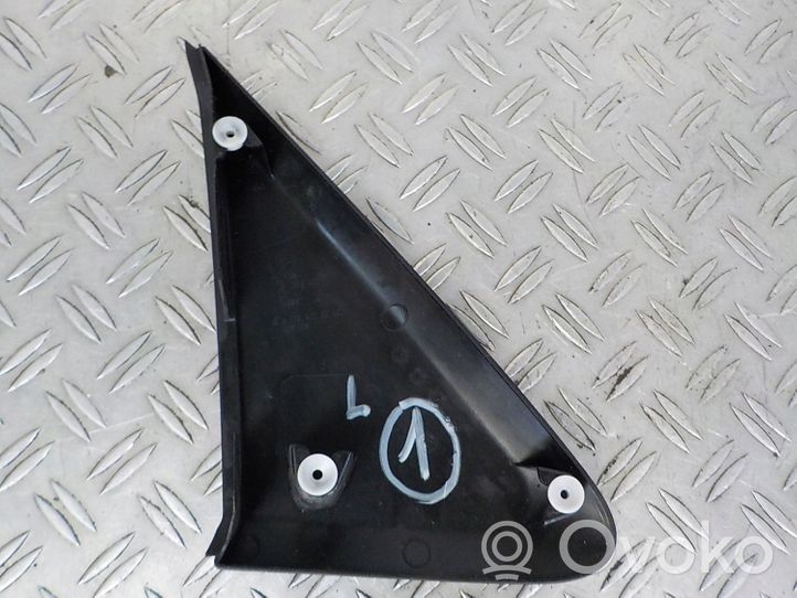 Mercedes-Benz Sprinter W907 W910 Altro elemento di rivestimento della portiera anteriore 9108110000