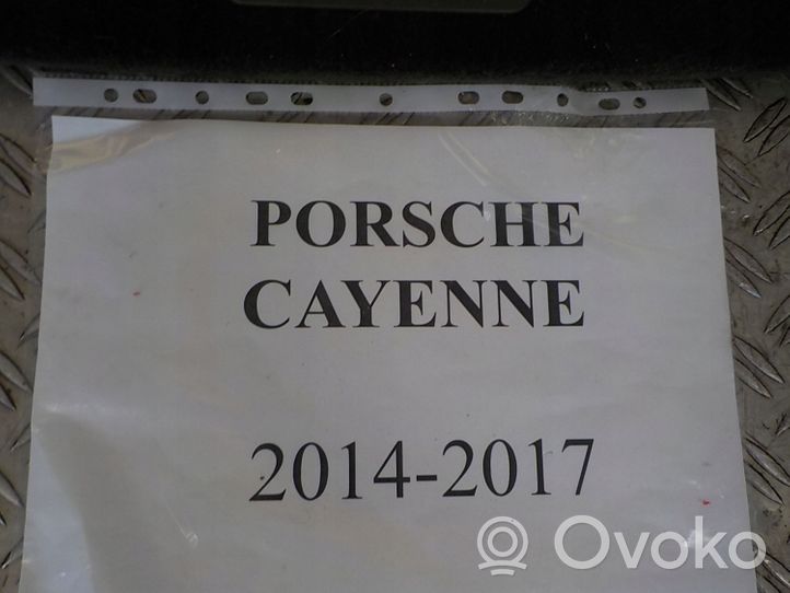 Porsche Cayenne (92A) Tappeto di rivestimento del fondo del bagagliaio/baule 7P5863546