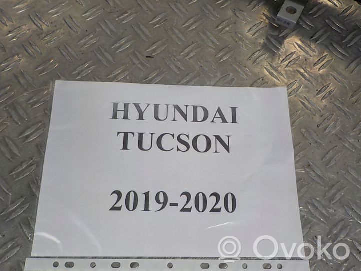 Hyundai Tucson TL Vetoakseli (sarja) 49300D3500