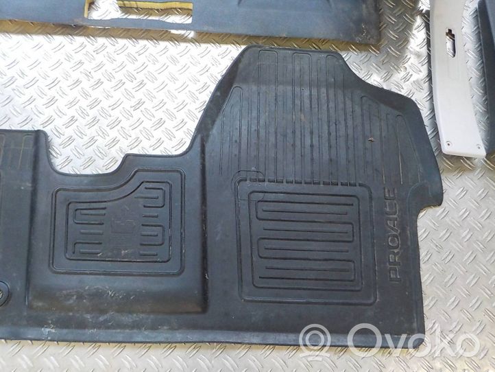 Toyota Proace Rivestimento pavimento anteriore 