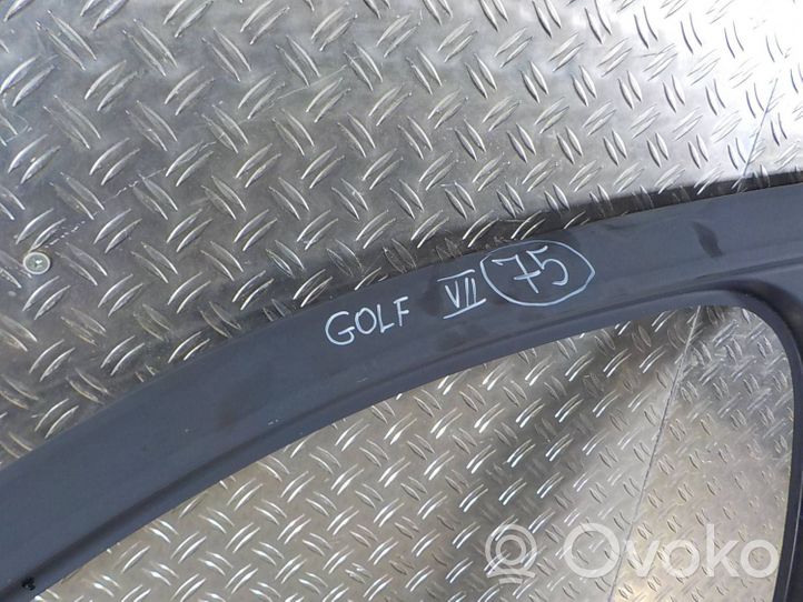 Volkswagen Golf VII Ćwiartka przednia 5G9809605B