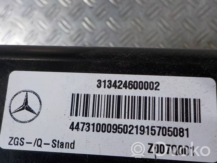 Mercedes-Benz Vito Viano W447 Barre de remorquage A4473100095