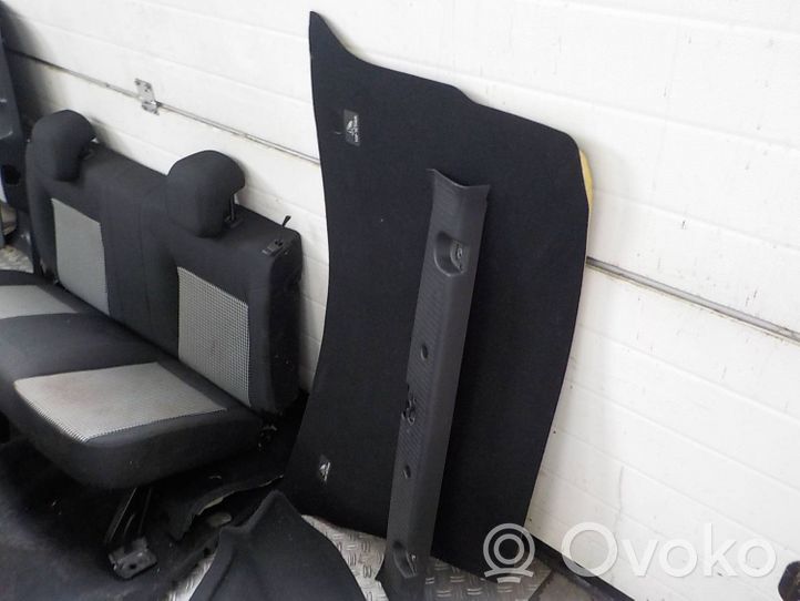 Renault Twingo III Seat and door cards trim set 