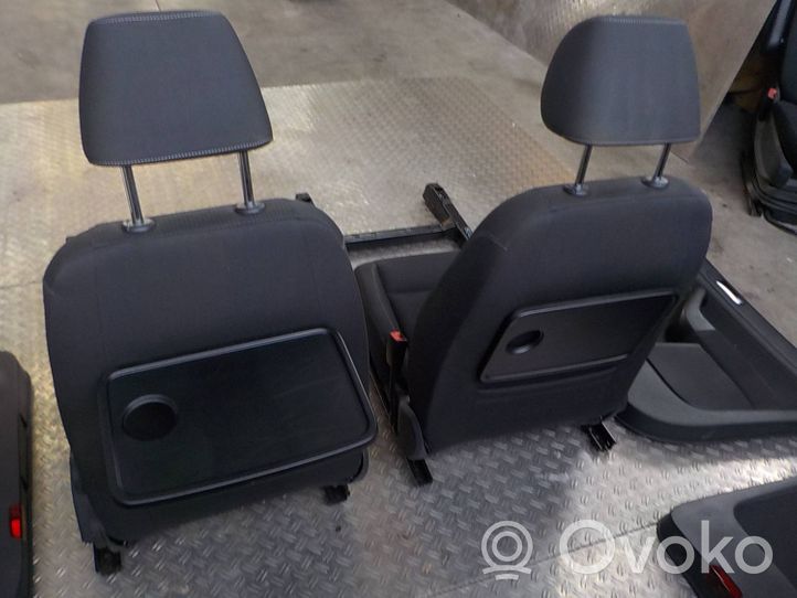 Volkswagen Golf Plus Set di rivestimento sedili e portiere 