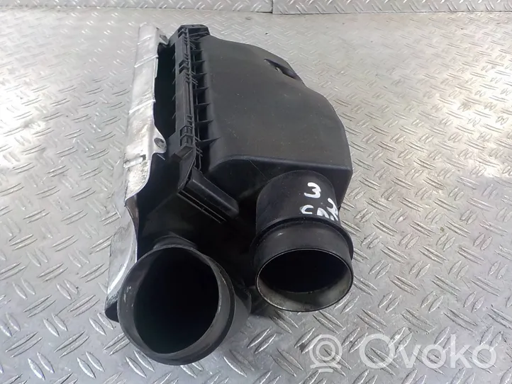 Mercedes-Benz E W210 Scatola del filtro dell’aria A6130940387