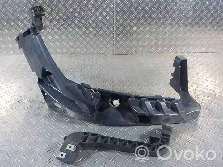 Mercedes-Benz ML AMG W166 Support de montage de pare-chocs avant A1666200291