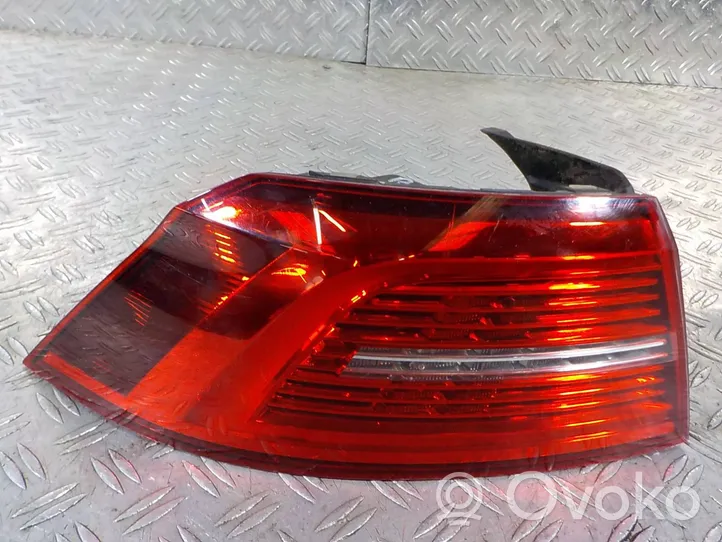 Volkswagen PASSAT B8 Luci posteriori 3G5945207