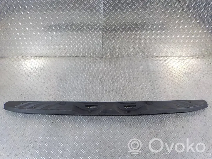 Mercedes-Benz Sprinter W907 W910 Copertura del rivestimento del sottoporta posteriore A9106862000