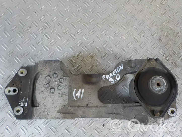 Volkswagen Phaeton Gearbox mounting bracket 3D0399263AS