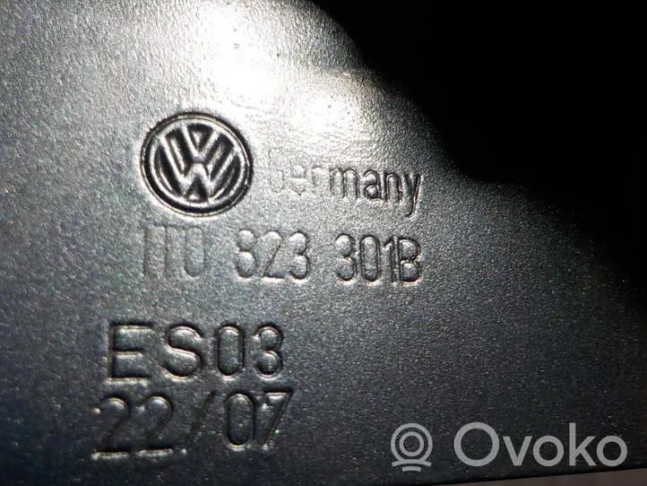 Volkswagen Caddy Cerniere del vano motore/cofano 1T0823302B