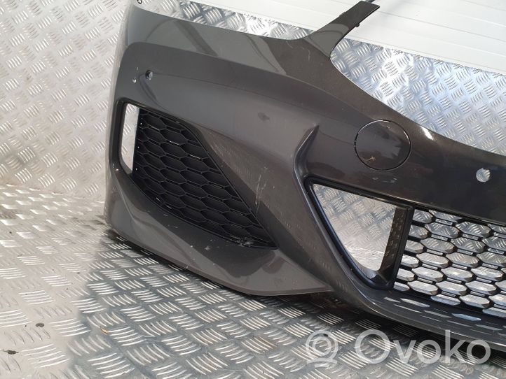 BMW 8 G15 Front bumper 8076177