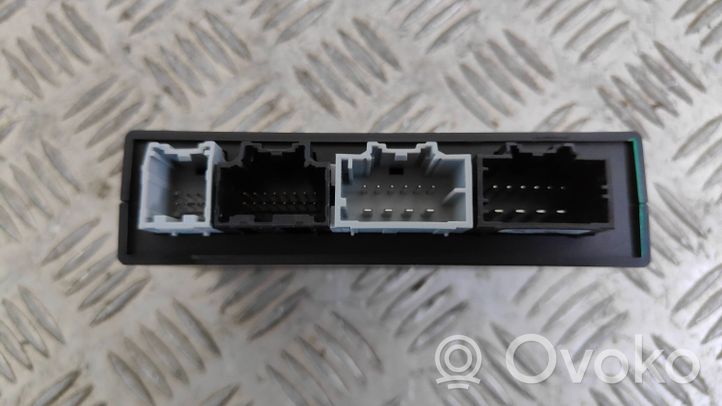 Mazda CX-60 Cableado eléctrico interno de la barra de remolque KR9PV7780