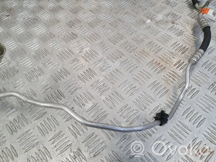 Ford Focus Air conditioning (A/C) pipe/hose JX61-19A834-NE