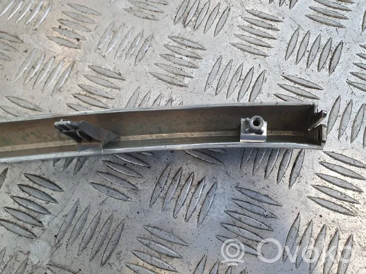 Mazda 3 III Modanatura separatore del paraurti anteriore BANE507J1