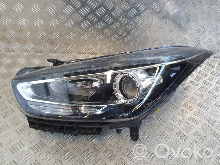 Hyundai i40 Etu-/Ajovalo 921013Z720