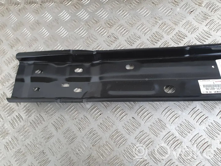 Toyota Auris E180 Poutre de soutien de pare-chocs arrière 52171-02170