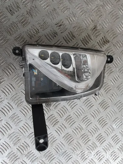 Toyota Prius (XW50) Światło przeciwmgłowe przednie 99226-91002