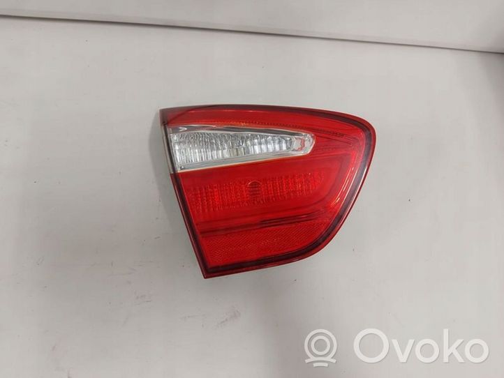 KIA Rio Lampa tylna 92403-1W2