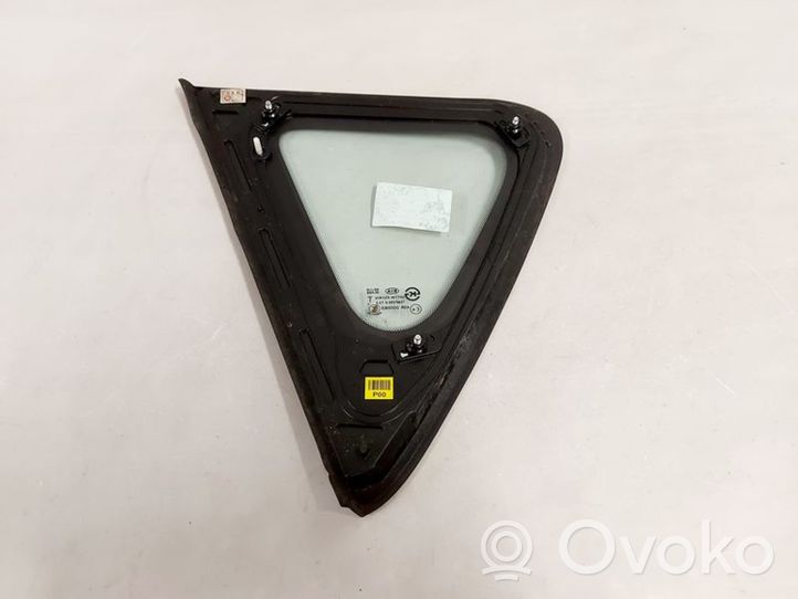 KIA Soul Front vent window/glass (coupe) 