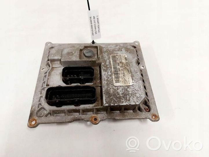 Smart ForTwo II Unité de commande, module ECU de moteur 0003107V007