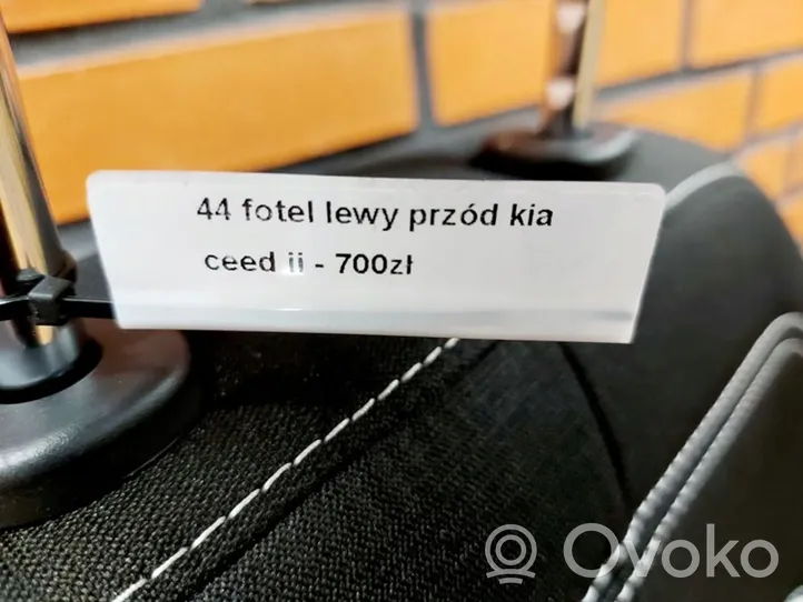 KIA Ceed Fotel przedni kierowcy 