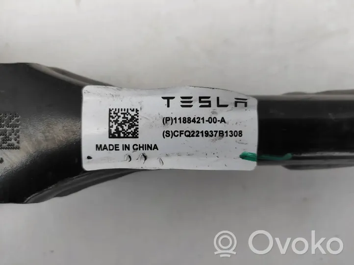 Tesla Model Y Takatukivarsi 118842100A