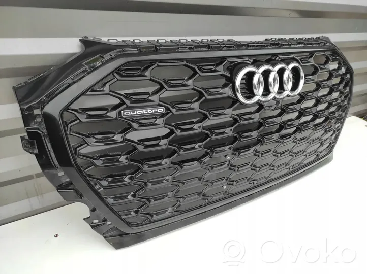 Audi Q5 SQ5 Etupuskurin ylempi jäähdytinsäleikkö 80A1853651