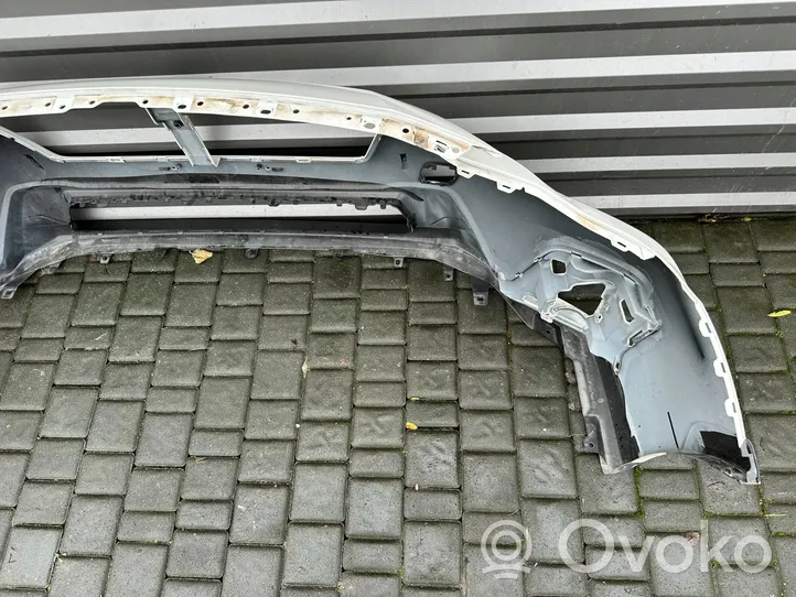 Subaru XV II Zderzak przedni 